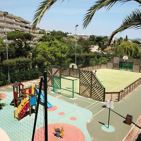 Francia S4/5p Eco Resort
